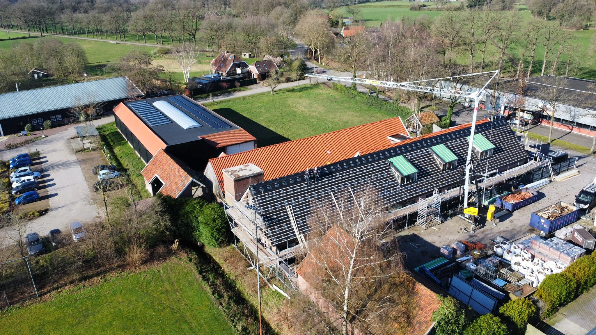 Restauratie en verduurzaming hellend dak en dakkapellen Weerselo fase 2 foto